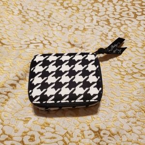 Vera Bradley New Pill Holder perfect condition
